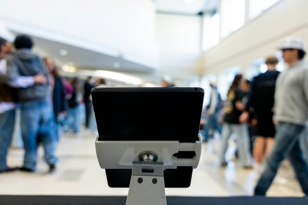 Comment choisir un purificateur d'air intelligent pour les espaces de travail fermés?