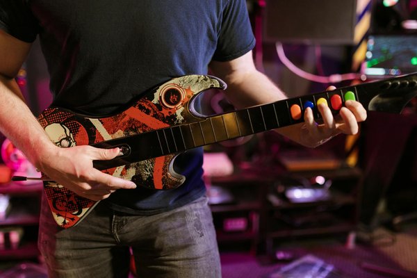 Quels sont les avantages des caméras de sécurité intelligentes pour la surveillance des zones urbaines?